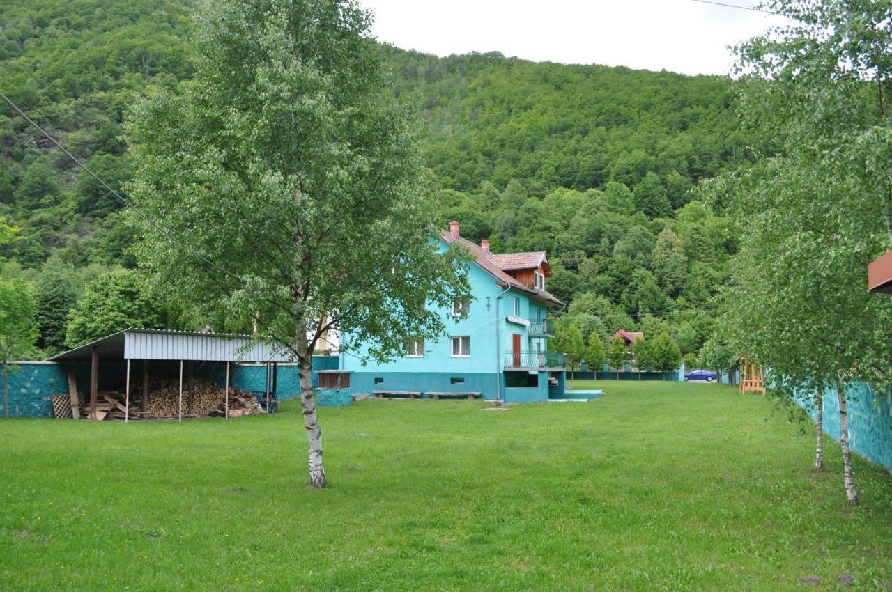 Casa Verde Hotell Rîu de Mori Eksteriør bilde