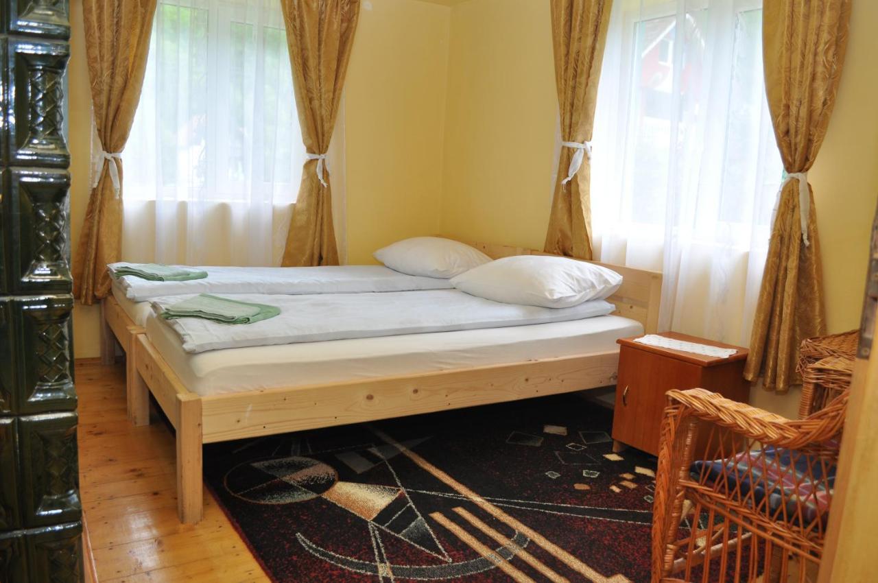 Casa Verde Hotell Rîu de Mori Eksteriør bilde