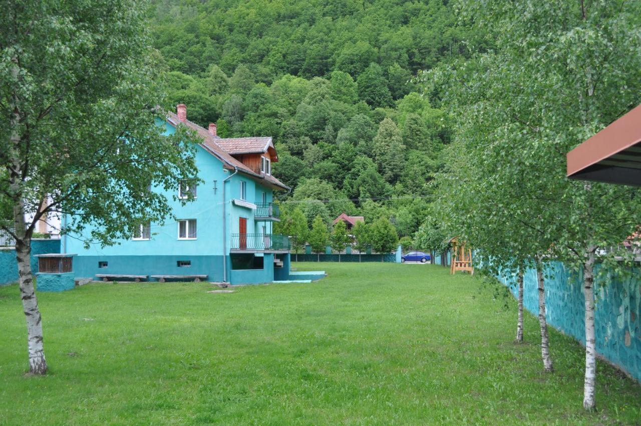 Casa Verde Hotell Rîu de Mori Eksteriør bilde