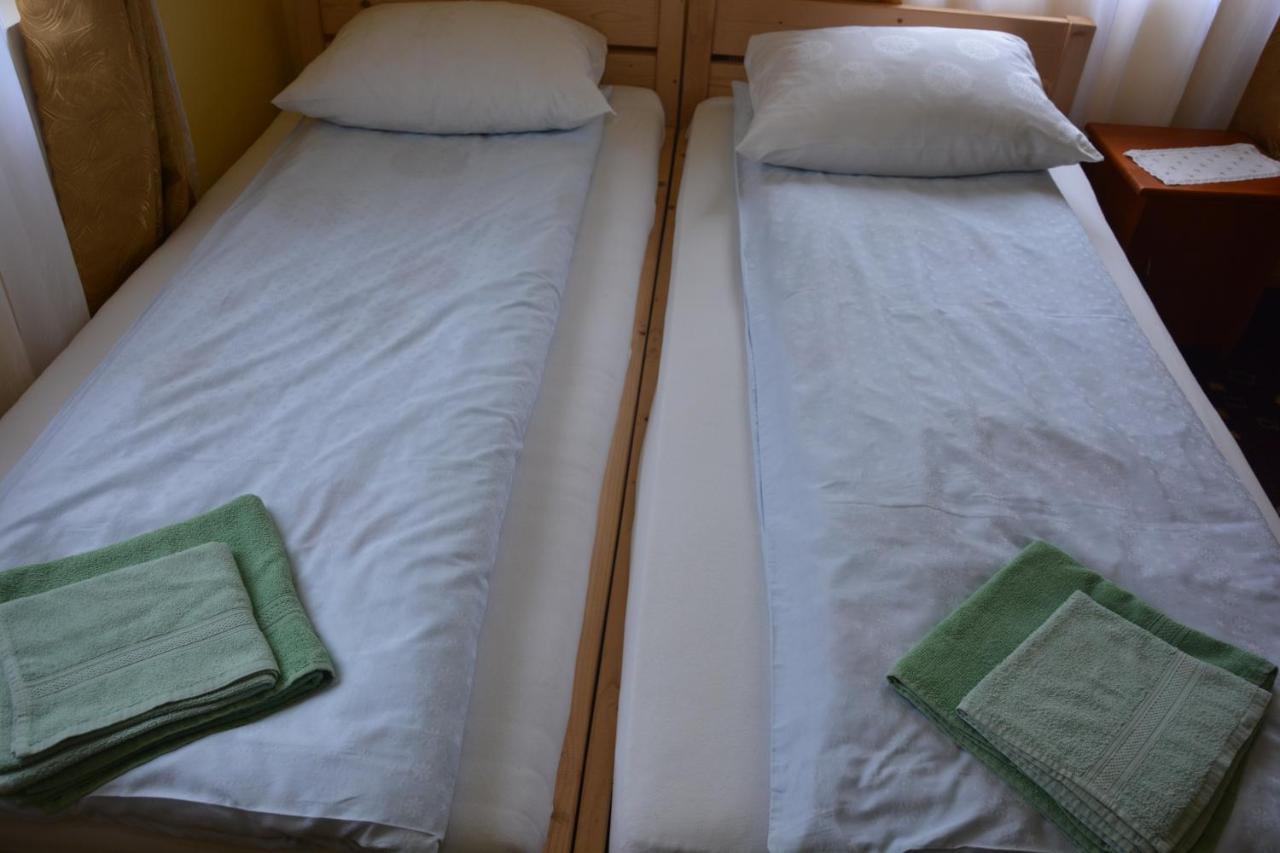 Casa Verde Hotell Rîu de Mori Eksteriør bilde
